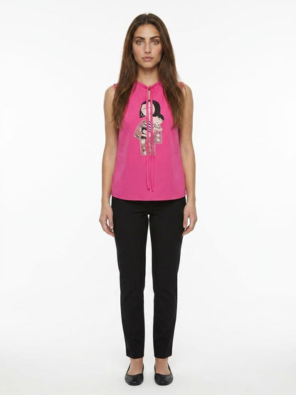 T-Shirt by Dolce & Gabbana for women in silk pink showcases a chic silhouette, artfully detailed with a chic and sleeveless for a chic finish.