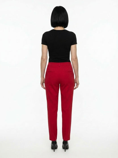 Casual Pants by Dolce & Gabbana for women in wool red features an sartorial and long with a cut for a sartorial finish.