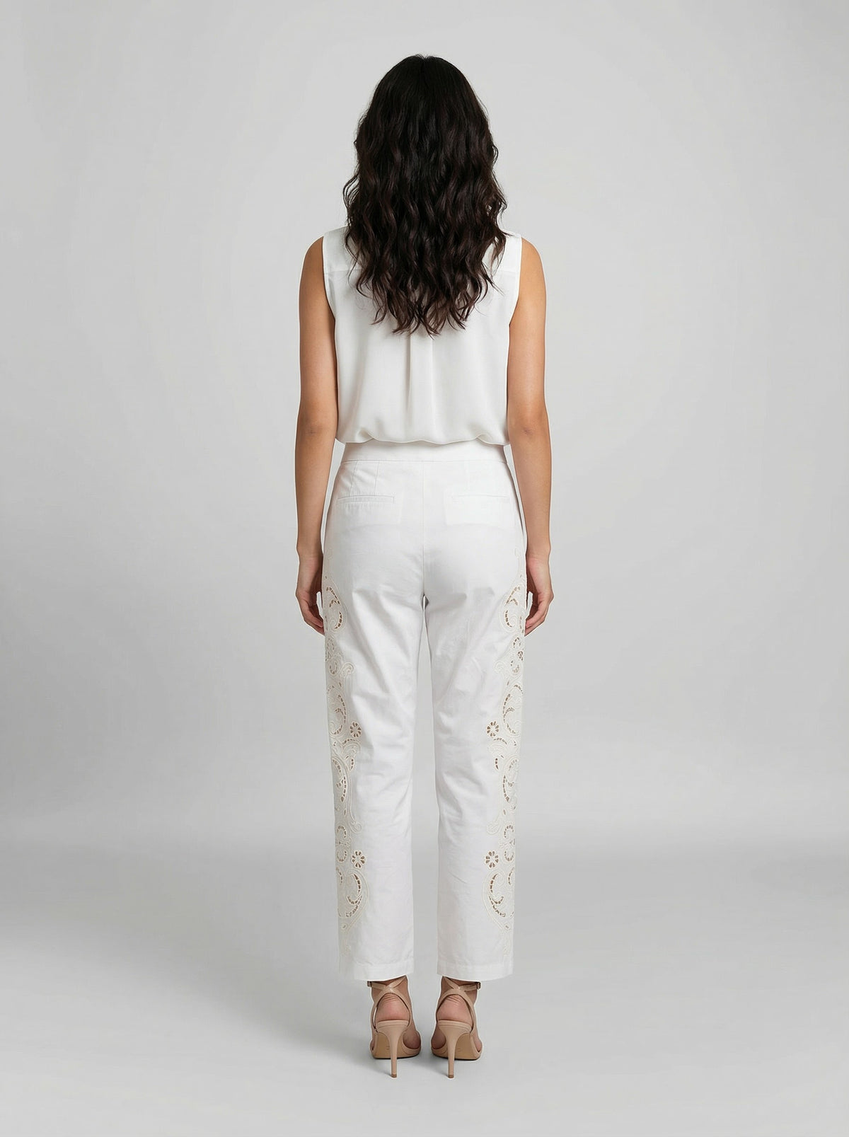 Casual Pants by Dolce & Gabbana for women in cotton viscose white features an sartorial and long with a cut for a sartorial finish.