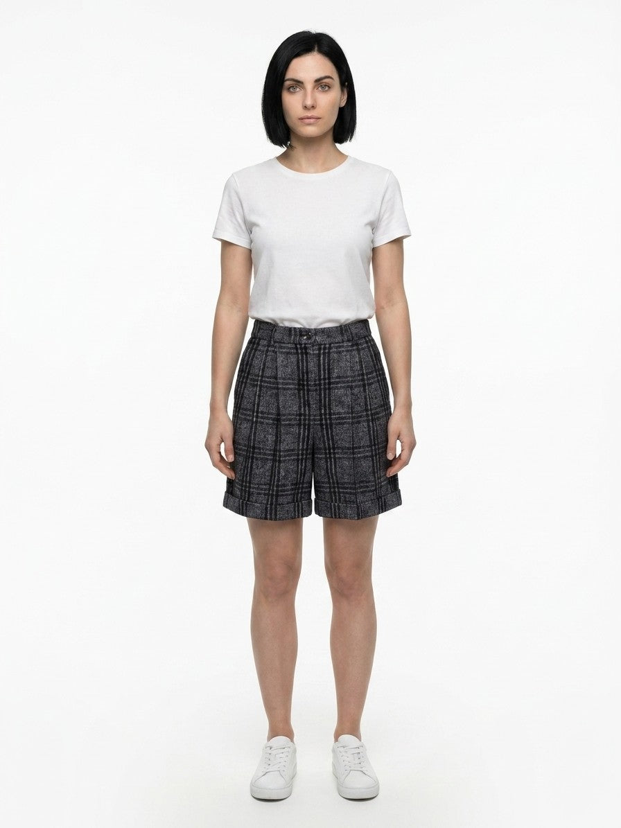 T-Shirt by Dolce & Gabbana for women in wool cotton & polyamide multicolor showcases a unassuming silhouette, artfully detailed with a refined and unassuming for a sophisticated, contemporary look.