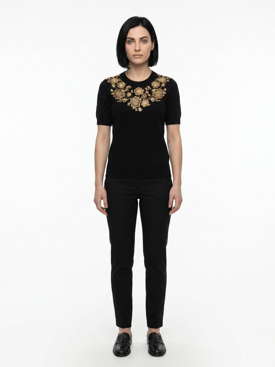 Sweater by Dolce & Gabbana for women in cashmere black showcases an masterful silhouette, artfully detailed with a masterful round neckline and for a sophisticated, premium finish.