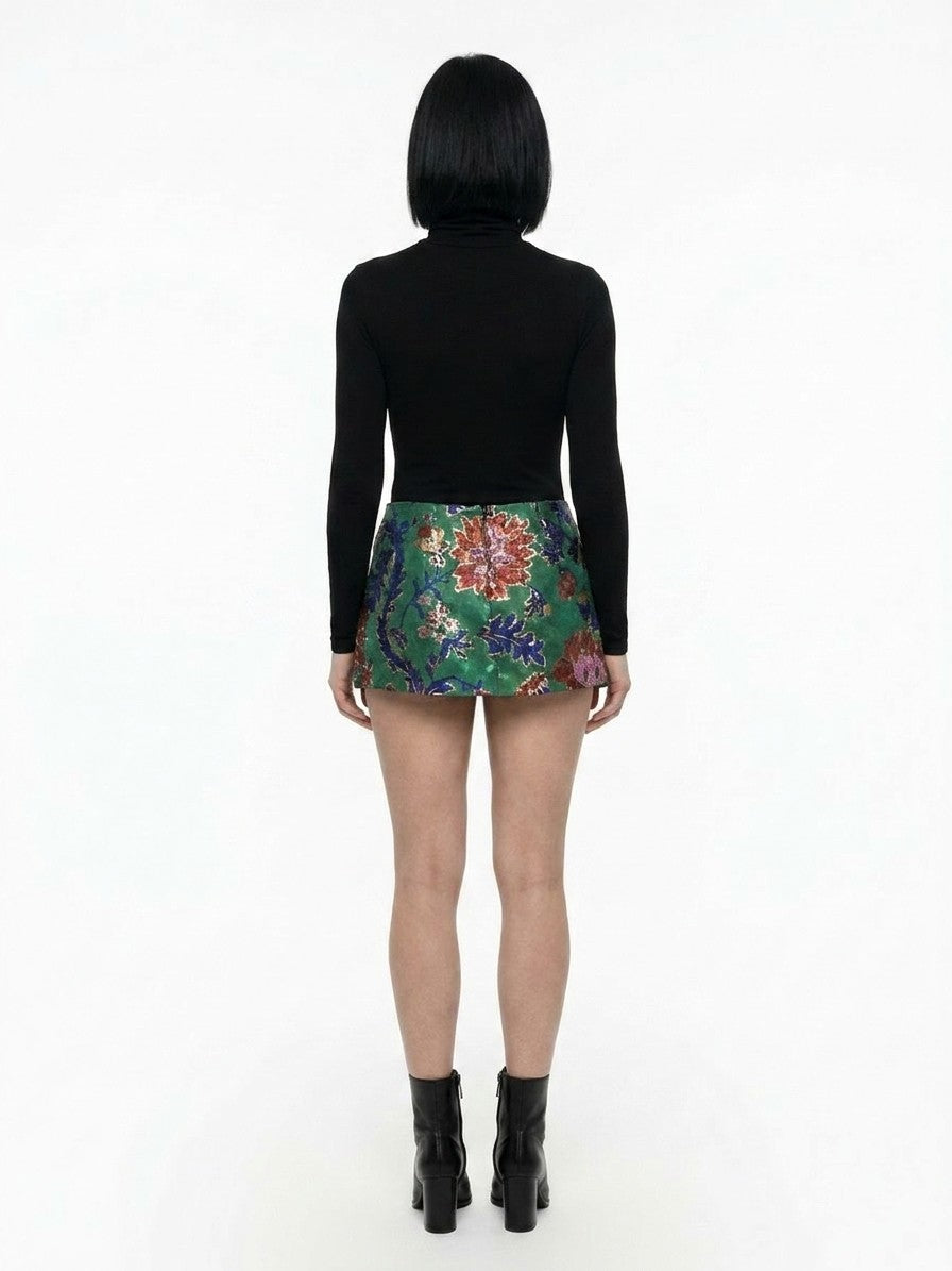 Skirt by Dolce & Gabbana for women in cotton silk polyester & elastane multicolor showcases a dramatic silhouette, artfully capturing the essence of the Women's Cotton Silk Polyester & Elastane Mini Skirt in a dramatic mini cut for a refined look.
