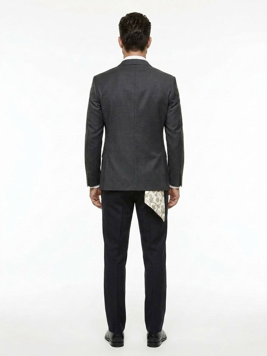 Pocket Square by Givenchy for men in silk bicolour features an chic design from the Silk Pocket Square collection, highlighting an chic fold for a premium look.