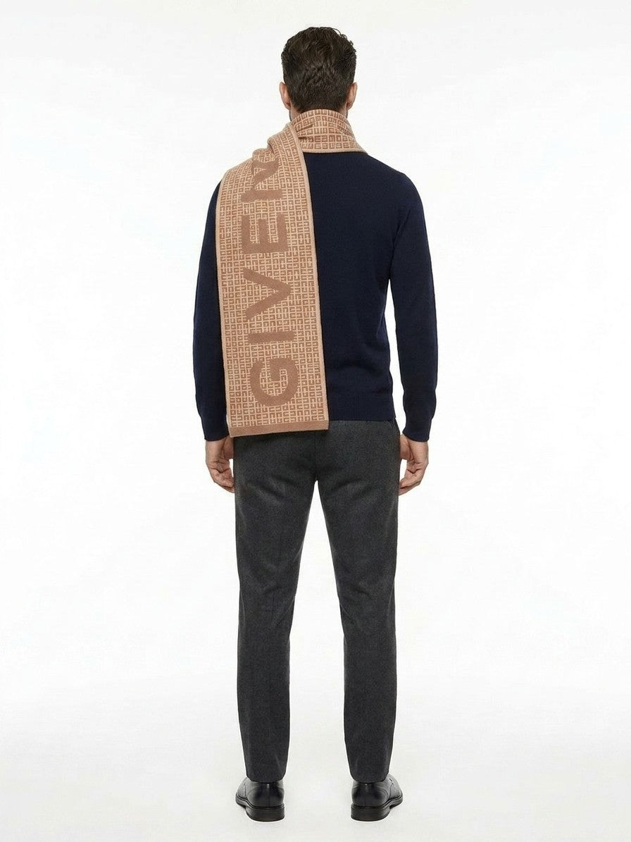 Scarf by Givenchy for men in wool & silk bicolour presents a cosy silhouette, artfully capturing the sophisticated design and premium aesthetic of the Heart Wool & Silk Foulard Scarf.