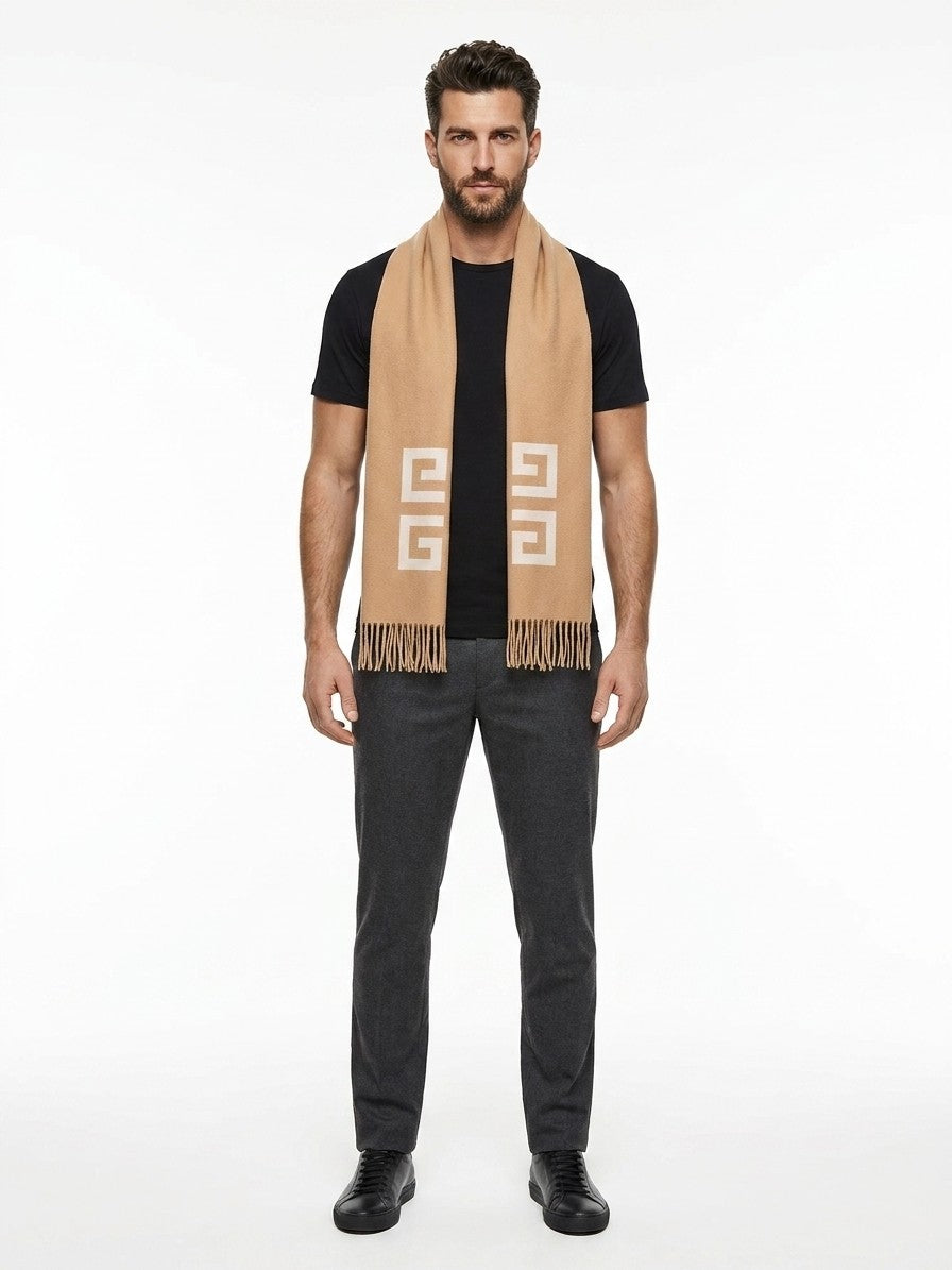 Scarf by Givenchy for men in virgin wool bicolour features a snug silhouette, perfectly showcasing the elegant drape and premium finish of the Virgin Wool Scarf.