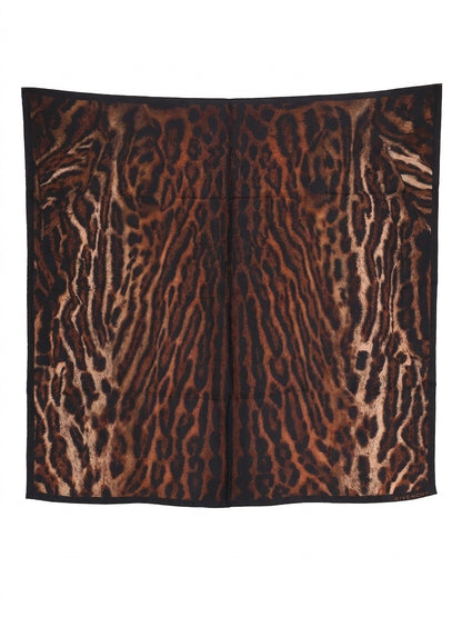 Scarf by Givenchy for women in silk multicolor presents a effortlessly chic silhouette, artfully capturing the essence of the effortlessly chic Silk Square Scarf design for a sophisticated look.