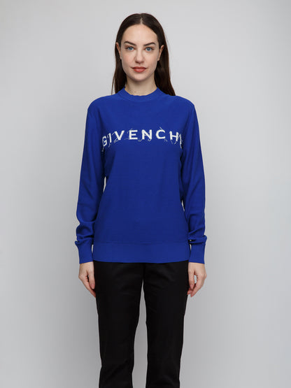 Sweatshirt by Givenchy for women in cotton blue & print features an enviable silhouette, showcasing a premium and refined crew neckline for a truly enviable finish.
