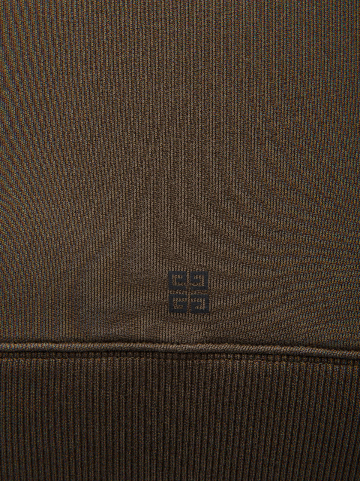 Sweatshirt by Givenchy for men in cotton bicolour presents a smart casual silhouette, featuring a smart casual and for a sophisticated look.
