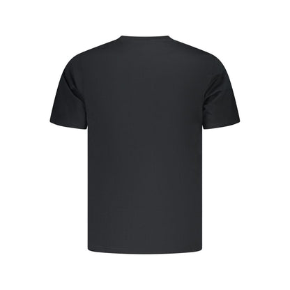T-Shirt by Converse for men in cotton black & print features a plush silhouette, showcasing a sophisticated crew neckline and for a truly plush finish.