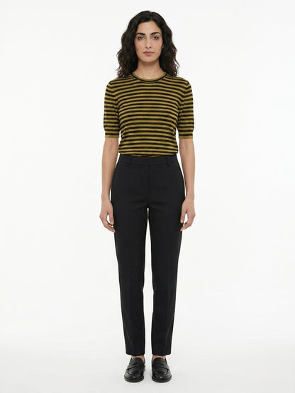 T-Shirt by Dolce & Gabbana for women in cashmere wool multicolor features a plush silhouette, showcasing a sophisticated and for a truly plush finish.