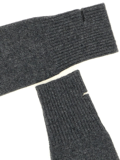Gloves by NUDE for women in polyamide wool gray & nude presents a distinguished silhouette, meticulously detailed with unique and a sophisticated gloves design.