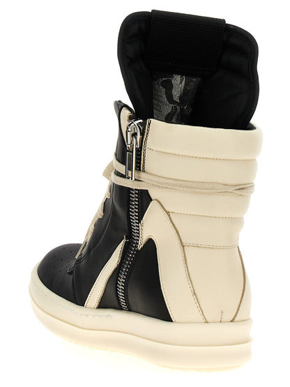 Sneakers by Rick Owens for women in bos taurus calfskin leather bicolour, black & white presents a on trend silhouette from the Women's High Top Bos Taurus Calfskin Leather Sneakers collection, showcasing a on trend high-top style for an elevated aesthetic.