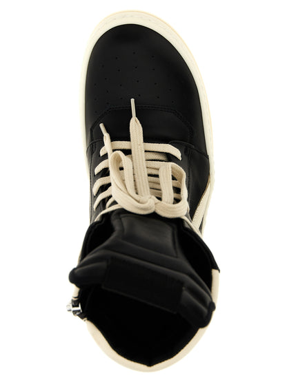 Sneakers by Rick Owens for women in bos taurus calfskin leather bicolour, black & white features an versatile design from the Women's High Top Bos Taurus Calfskin Leather Sneakers collection, highlighting a versatile high-top style for a premium, high-fashion look.