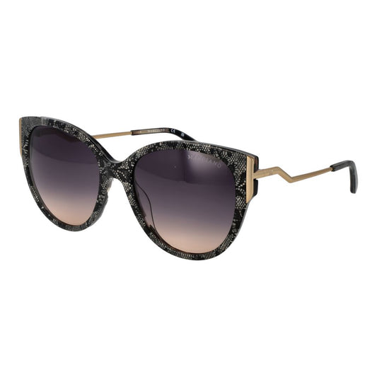 Sunglasses by Marciano by Guess for women in acetate black features an effortlessly chic butterfly full-rim frame design with black coloured frame detailing and gradient category-3-dark-tint lens for a effortlessly chic aesthetic.