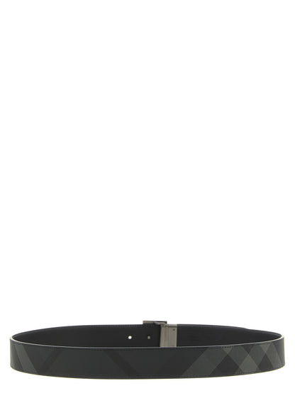 Belt by Burberry for men in polyethylene polyurethane leather & cotton black & monogram features an artisanal silhouette, showcasing the artisanal craftsmanship of the Polyethylene Polyurethane Leather & Cotton Belt collection for a artisanal finish.