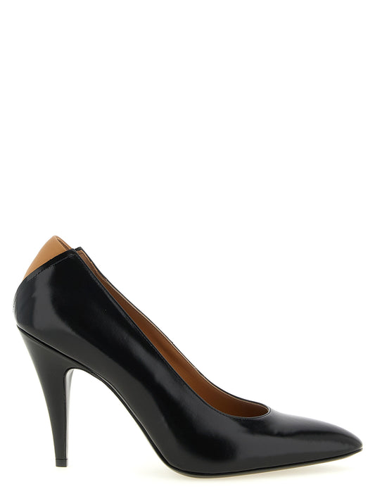 High-Heel Stiletto Pumps Heels by Jil Sander for women in bos taurus calfskin leather and black & camel showcases a effortlessly elegant silhouette as Alma Women's Bos Taurus Calfskin Leather High-Heel Stiletto Pumps Heels, featuring a effortlessly elegant stiletto high-heel and a effortlessly elegant for an elegant look.