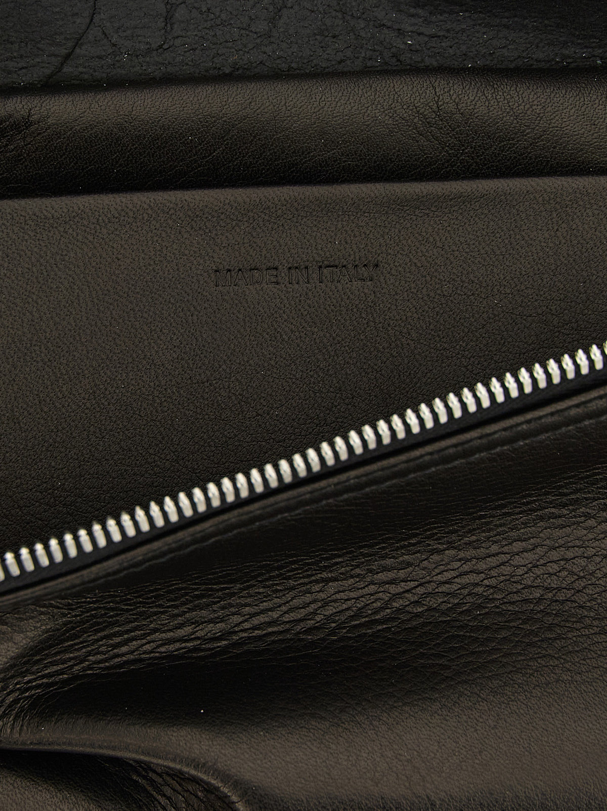 Crossbody Handbag by Rick Owens for women in calfskin leather black & silver features an multi-faceted design with a secure , ample , and versatile crossbody-strap for a multi-faceted finish.