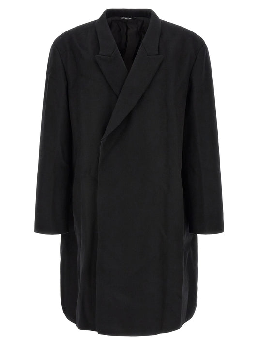 Overcoat by Kiko Kostadinov for men in satin wool black showcases a architectural silhouette, artfully detailed with a distinctive and functional for a architectural finish.