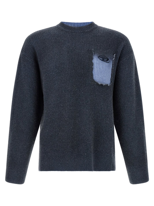 Cardigan by Diesel for men in polyamide wool blue features a dramatic silhouette, showcasing a sophisticated crew neckline and dramatic detail for a timeless, premium look.