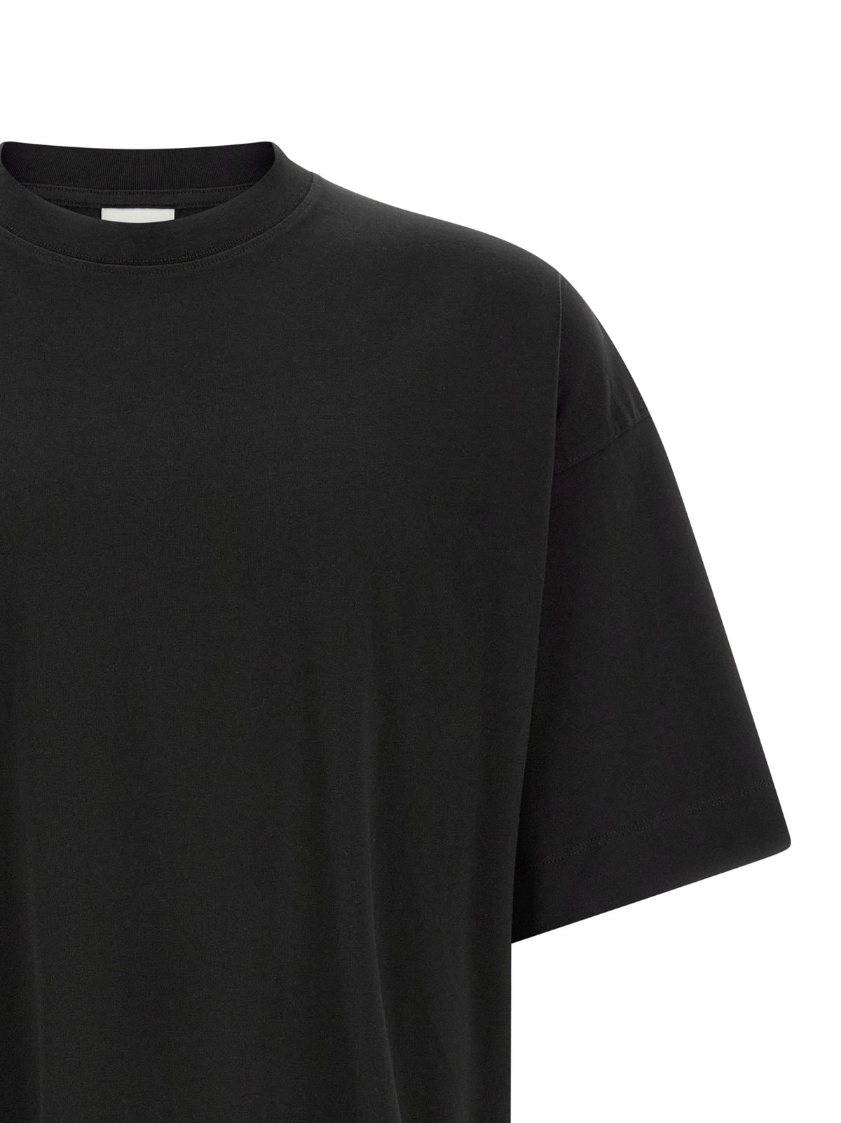 T-Shirt by Dries Van Noten for men in cotton black showcases a chic silhouette, artfully detailed with a chic and for a chic finish.