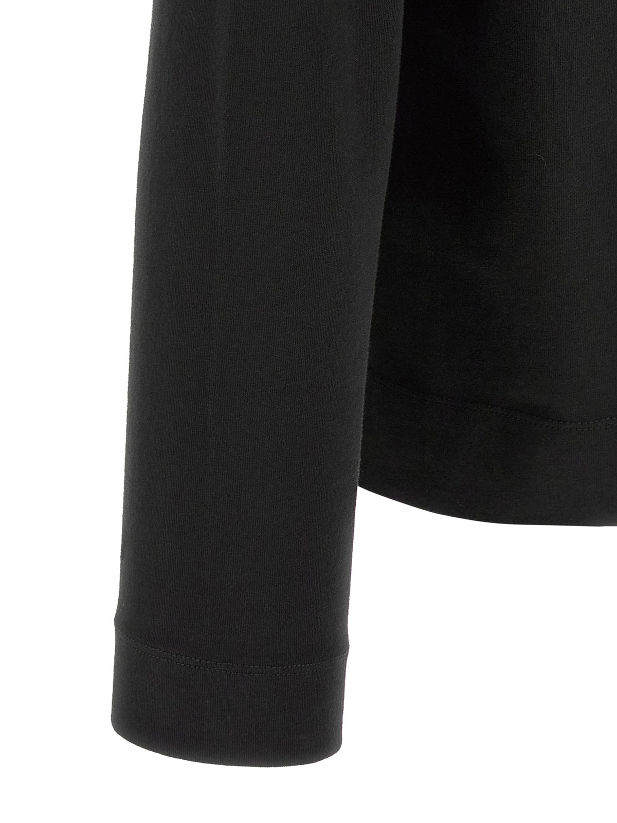T-Shirt by Dries Van Noten for men in cotton black showcases a fashionable silhouette, elegantly detailed with a fashionable and for a sophisticated, high-fashion look.