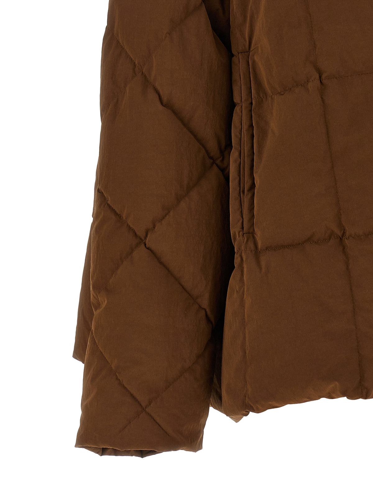 Overcoat by IENKI IENKI for women in plush cotton nylon & polyester brown showcases a architectural silhouette, artfully detailed with a distinctive and functional windproof for a architectural finish.