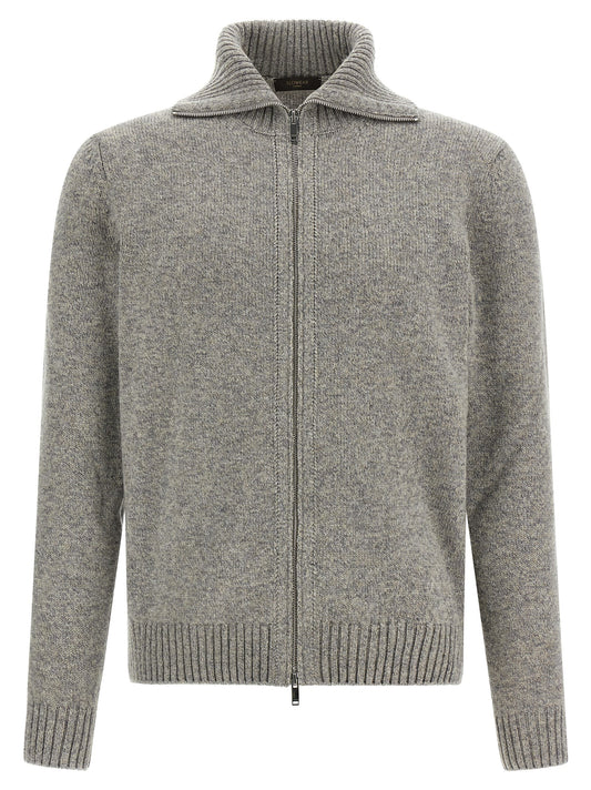 Cardigan by ZANONE for men in virgin wool gray showcases a luxurious silhouette, meticulously detailed with a sophisticated and for a refined finish.