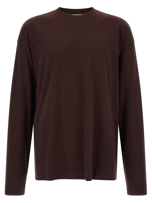 T-Shirt by Dries Van Noten for men in cotton bordeaux showcases a dramatic silhouette, elegantly detailed with a dramatic crew neckline and for a truly dramatic finish.