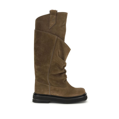 Lace-Up Boots by The Attico for women in bos taurus calf suede leather brown features an enchanting design from the La Passeggiata Women's Bos Taurus Calf Suede Leather Lace-Up Boots collection, highlighting a enchanting and square toe style for a refined look.