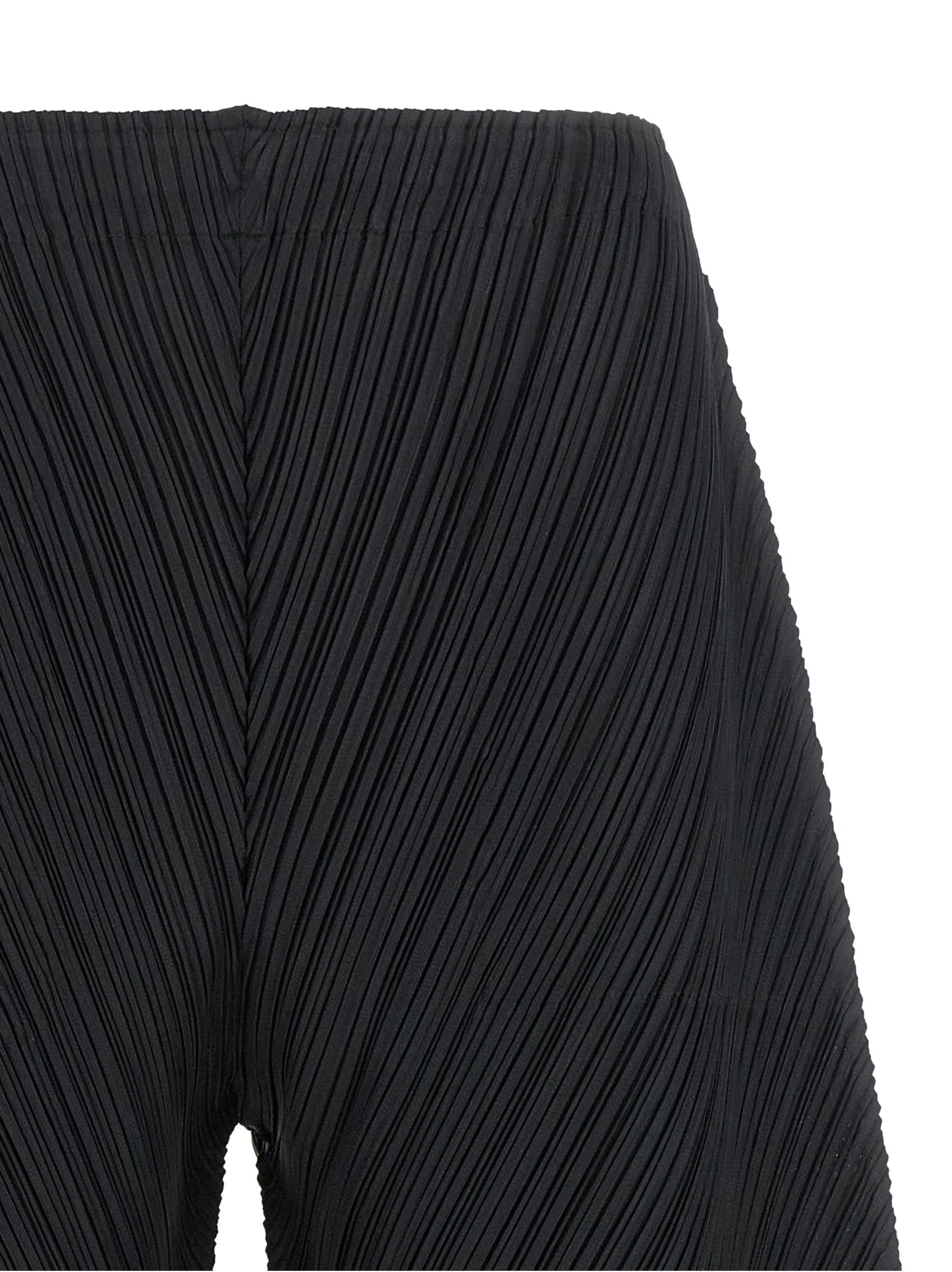 PLEATS PLEASE ISSEY MIYAKE Black Polyester Casual Pants