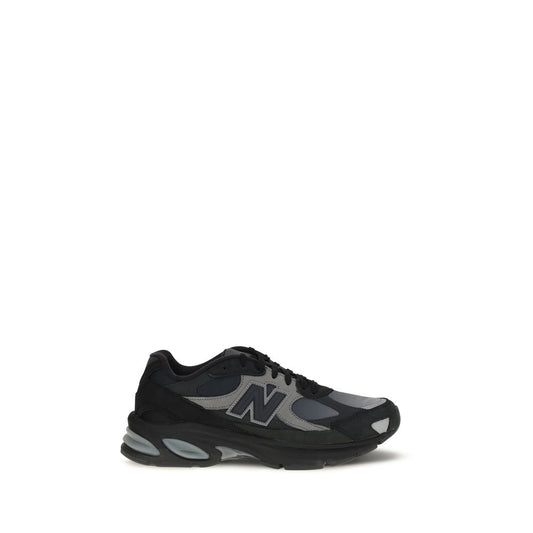 Athletic Sneakers New Balance men polyamide black featuring a avant-garde Men's Athletic Polyamide Sneakers design with a avant-garde athletic style for a refined finish.