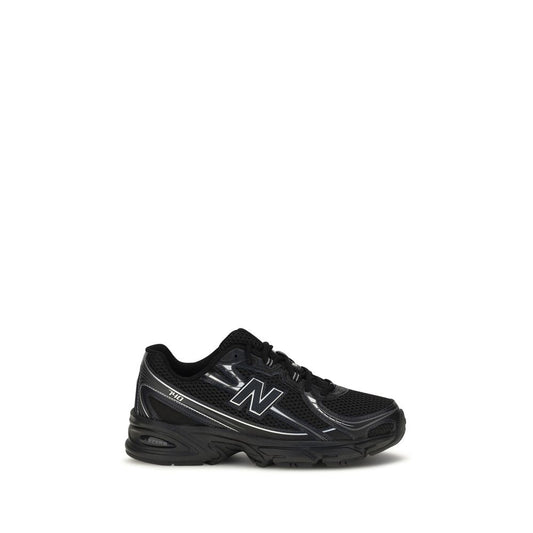 Athletic Sneakers by New Balance for women in polyamide mesh & suede leather black showcases an impeccable silhouette, defined by an impeccable athletic style design that perfectly captures the essence of the Women's Athletic Polyamide Mesh & Suede Leather Sneakers.
