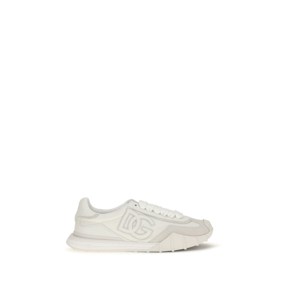 Athletic Sneakers Dolce & Gabbana men tu & bos taurus calf leather white & signature featuring a avant-garde Men's Athletic TU & Bos Taurus Calf Leather Sneakers design with a avant-garde athletic style for a refined finish.