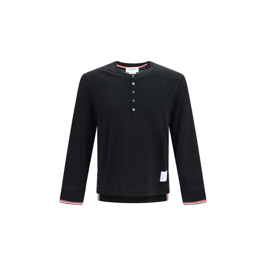 Sweatshirt by Thom Browne for men in merino wool black & signature features an exquisite silhouette, showcasing long-sleeve and crew neckline details for a exquisite look.