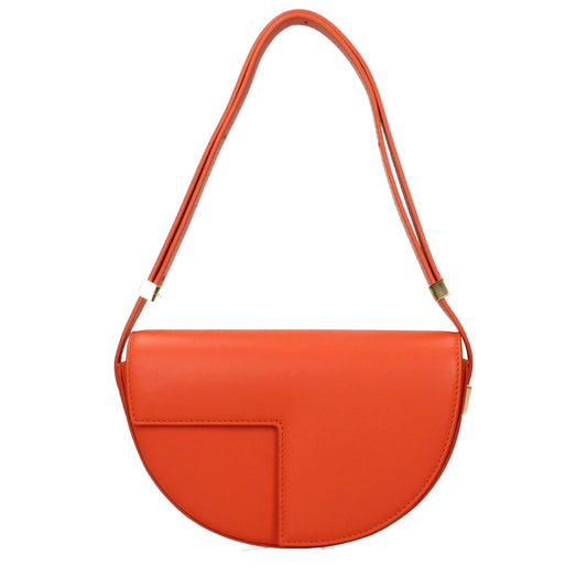 Shoulder Bag by Patou for women in leather orange features a effortless sophistication silhouette, secured by a with ample and versatile shoulder-strap, adjustable-strap & handle for a effortless sophistication finish.