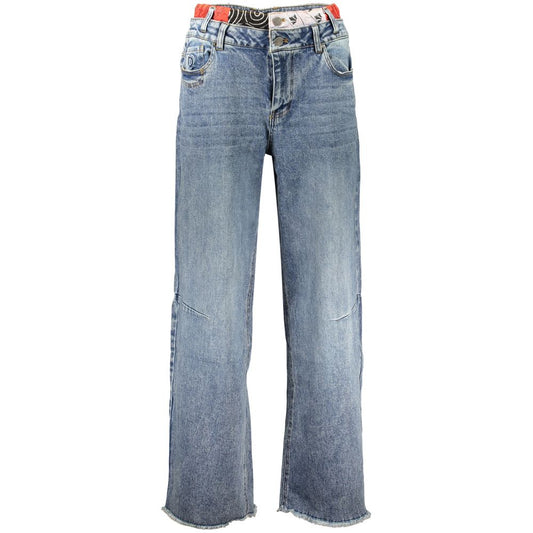 Jeans by Desigual for women in stretch denim cotton blue & print features an sophisticated and relaxed-fit with a precise long, creating a sophisticated and sophisticated silhouette.