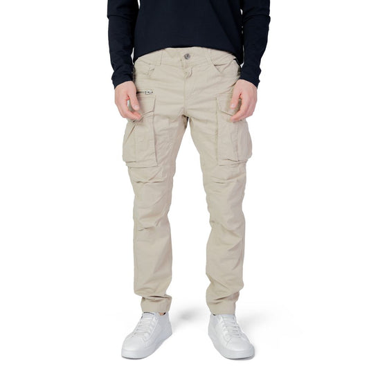 Cargo Pants by Replay for men in stretch cotton beige features a sartorial silhouette, showcasing a sophisticated relaxed-fit & regular-fit with a refined long and elegant .