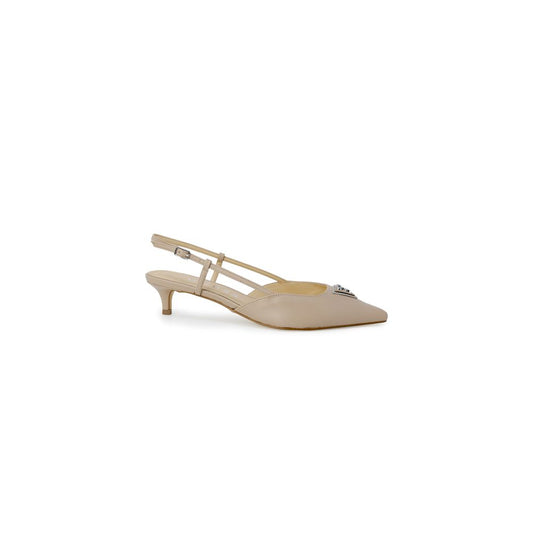 Low-Heel High-Heel Slingback Pumps Heels by Guess for women in polyester beige & signature features a effortlessly chic Women's Polyester Low-Heel High-Heel Slingback Pumps Heels design with a sophisticated low-heel high-heel and elegant pointed toe style.