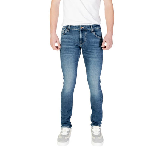 Jeans by Guess for men in stretch denim cotton blue features an refined tailoring silhouette, showcasing a premium skinny with a and long cut for a refined tailoring look.