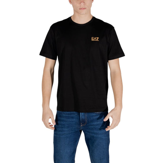 T-Shirt by EA7 Emporio Armani for men in cotton bicolour features an edgy silhouette, meticulously detailed with a sophisticated and for a truly edgy finish.