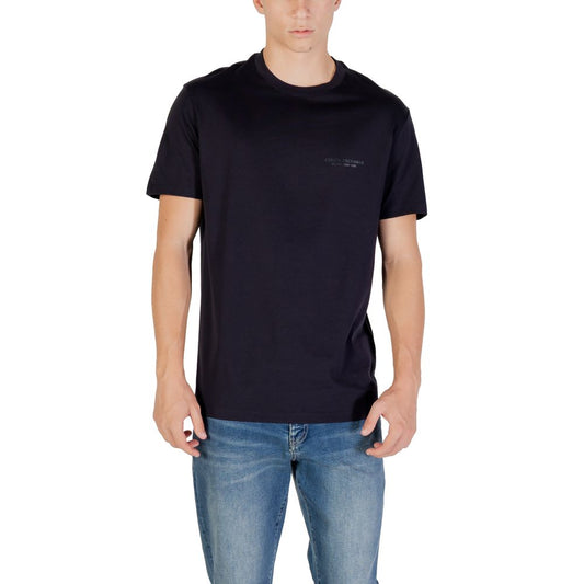 T-Shirt by Armani Exchange for men in cotton blue features an edgy silhouette, meticulously detailed with a sophisticated and for a truly edgy finish.