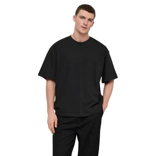 T-Shirt by Only & Sons for men in cotton black features a plush silhouette, showcasing a sophisticated crew neckline and short-sleeve for a truly plush finish.