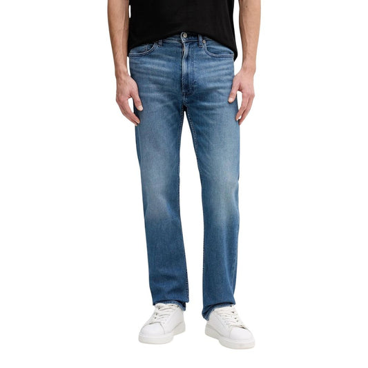 Jeans by Calvin Klein Jeans for men in stretch denim cotton blue & natural features a refined silhouette with a refined relaxed-fit & regular-fit, defined by a and a refined long for a refined finish.