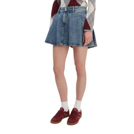 Skirt by Tommy Hilfiger Jeans for women in denim cotton blue features a captivating silhouette, showcasing the captivating Women's Denim Flared Mid Rise Cotton Mini Skirt design with a sophisticated mini for a captivating look.