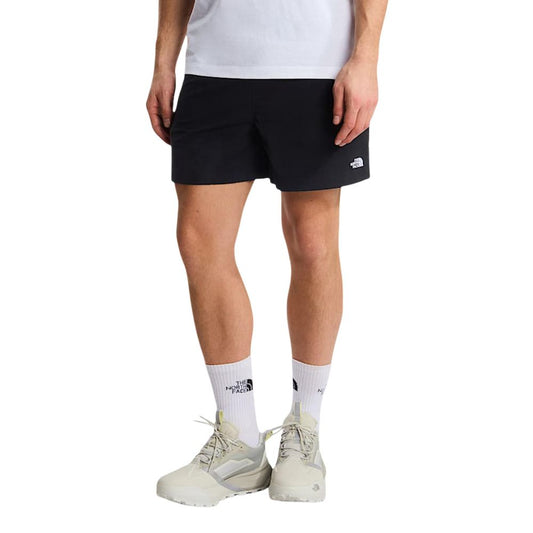 Bermuda Shorts by The North Face for men in stretch nylon black features an nuanced silhouette, showcasing a nuanced athletic with a long short cut and for a sophisticated, premium finish.