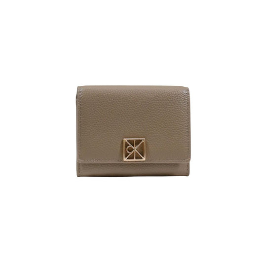 Wallet by Calvin Klein for women in pebbled leather beige & signature showcases a discerning silhouette, artfully capturing the essence of Pebbled Leather Wallet with its functional compact-design trifold coin-purse.
