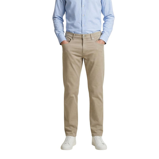 Trousers by Guess for men in stretch polyester cotton beige features an on trend silhouette, showcasing a sophisticated skinny & slim with a long and for an on trend finish.