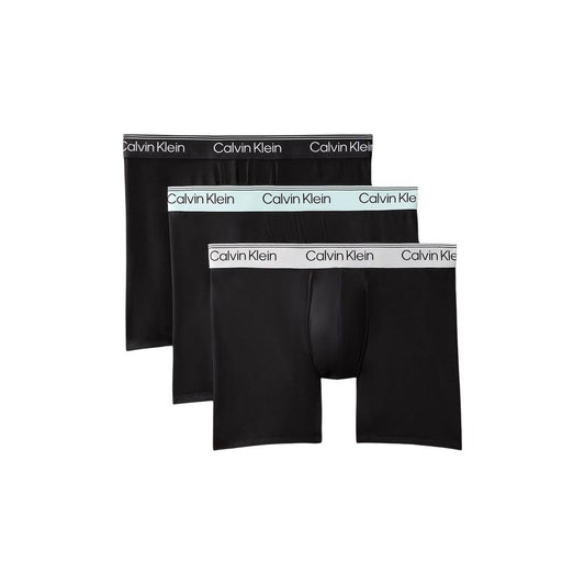 This Underwear Boxer Briefs by Calvin Klein Underwear for men in stretch polyester gray & patterned features a understated silhouette, showcasing the signature style of the Men's Stretch Polyester Underwear Boxer Briefs.