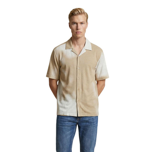Shirt by Only & Sons for men in viscose beige & print showcases a sleek silhouette, elegantly detailed with a sleek and short-sleeve for a sleek finish.