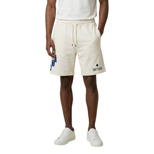 Bermuda Shorts by County of Milan for men in cotton cream presents a sleek silhouette, featuring a sleek with a refined short and a sophisticated .